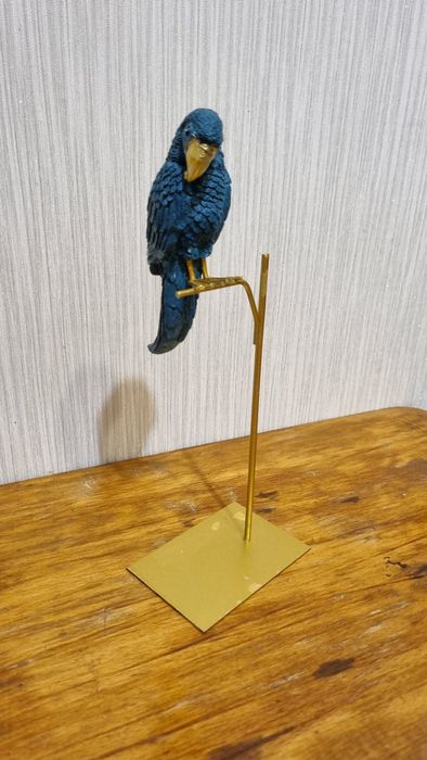 Декоративная статуэтка "Попугай"