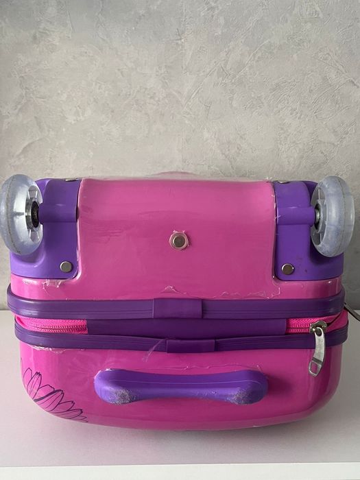 Чемодан  детский