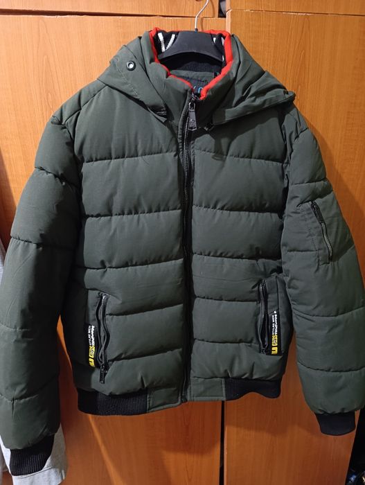 Vând geacă ,bărbați