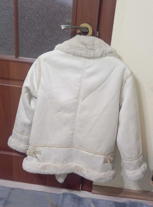 Продаётся девичья дублёнка в прекрасно состоянии