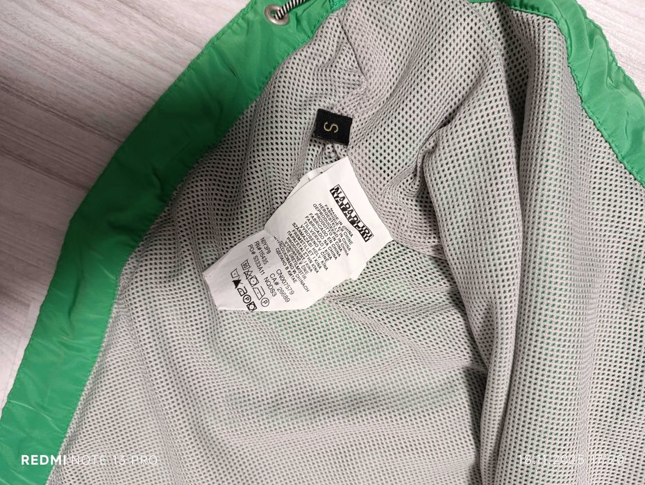 ''Napapijri''оригинално дамско преходно яке S размер