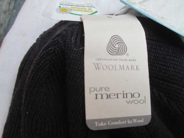 DEVOLD нова детска юношеска норвежка шапка от мерино.