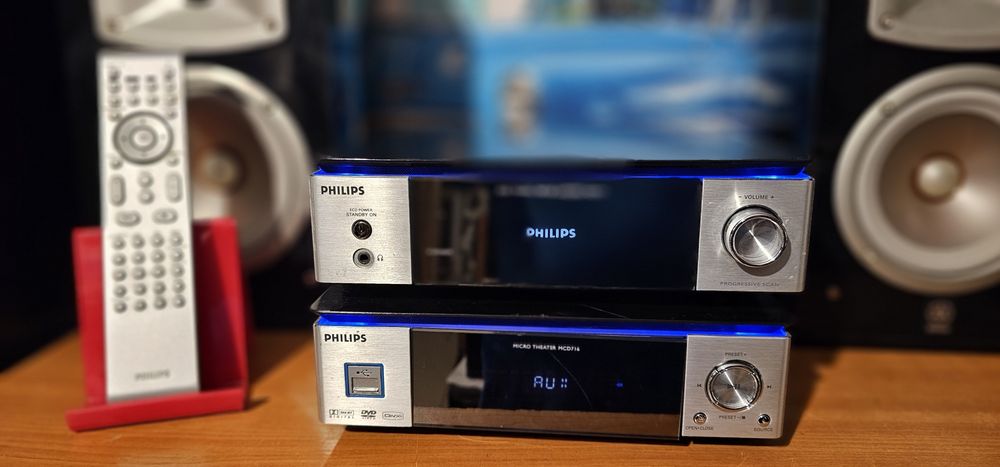 Muzica la cd dvd mp3 amplificator Philips MCD 716 cu radio si USB