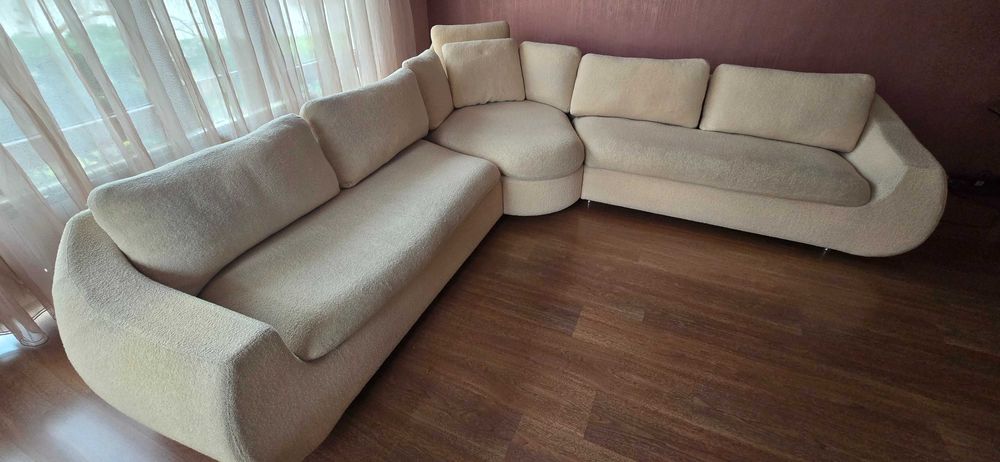 Диван Ъглов, Два Фотьойла и две табуретки Rolf Benz - Germany, Холна маса - Italy