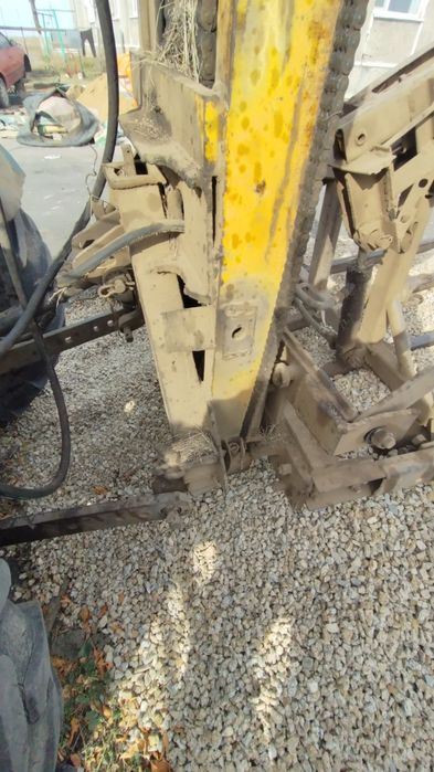 Продам погрузчик на трактор