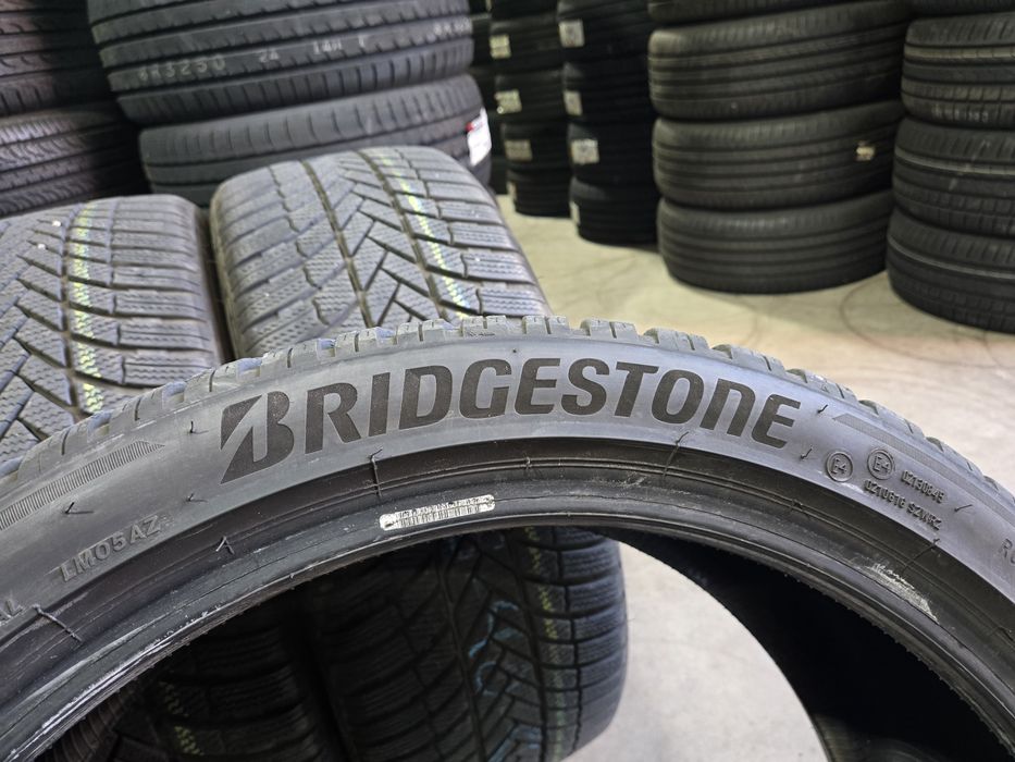 245/40/21 BRIDGESTONE 4бр