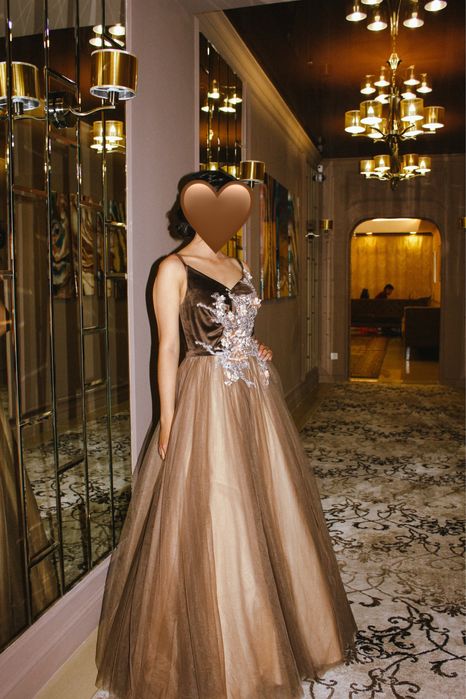 Вечернее платье Emilia Sposa 49000 тг