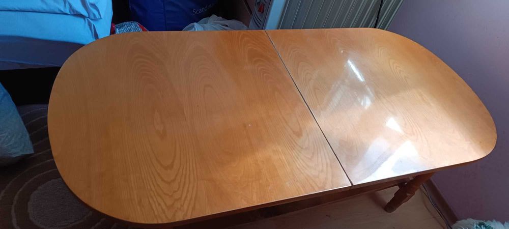 Разтегателна холна масичка