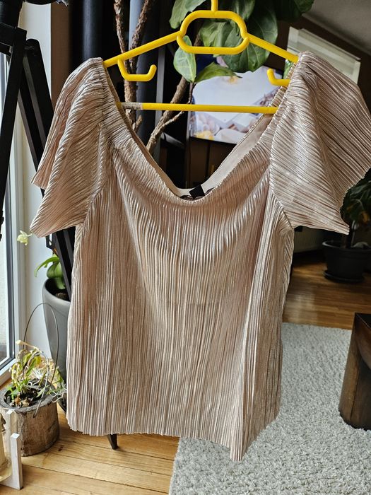 De vanzare bluzițe eleganta