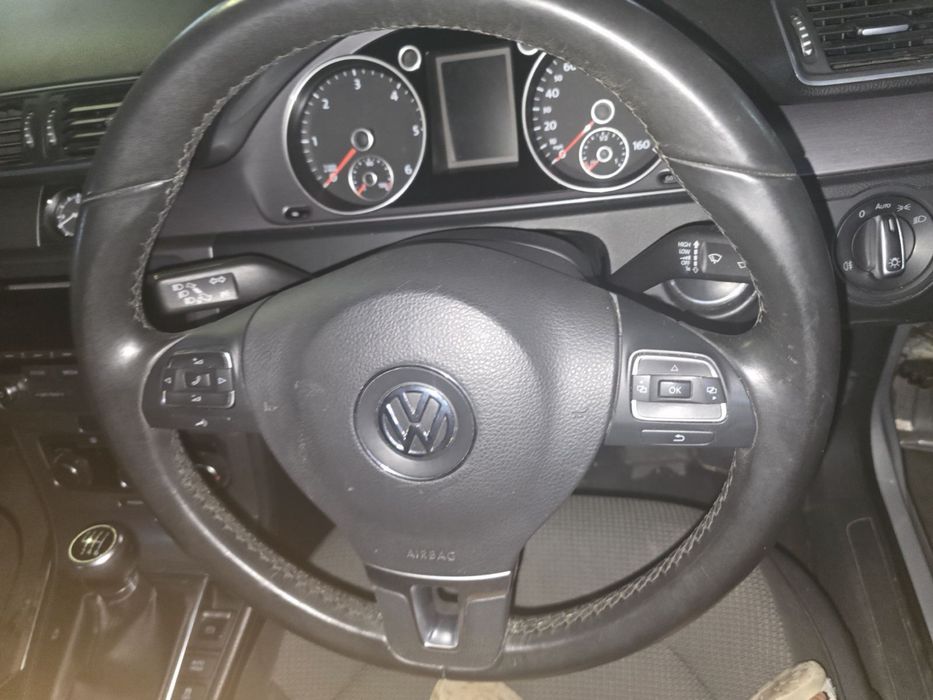 Мултифункционален волан с еърбег и копчета за VW Passat B7 (Пасат 7) – Перфектен
