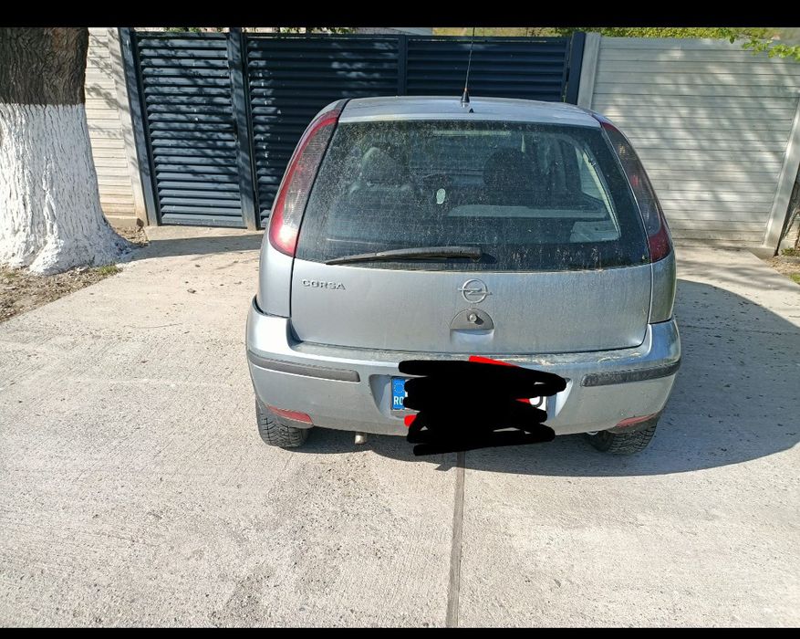Opel corsa c 2004