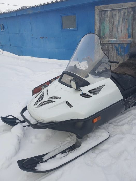 Продам снегоход тайга 550