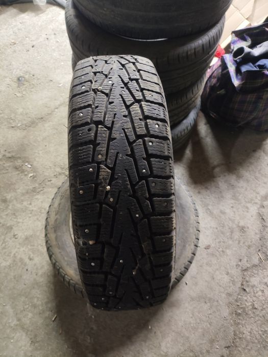 Шипованная зимняя резина