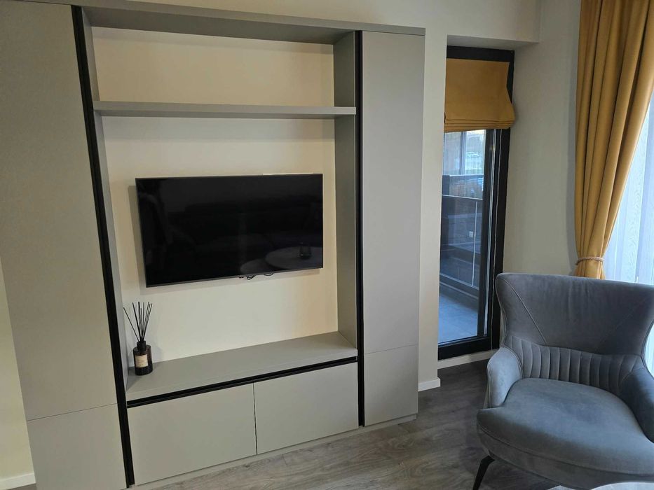 Двустаен имот в кв.Хладилника