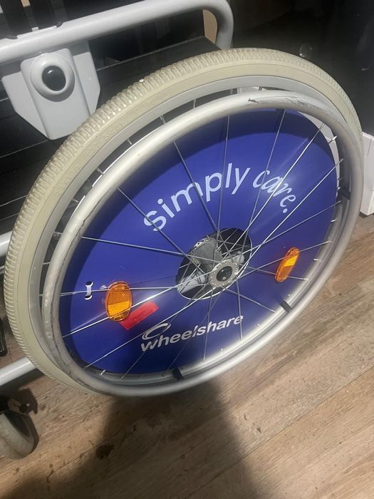 Продается медицинская коляска, привезённая с Европы.