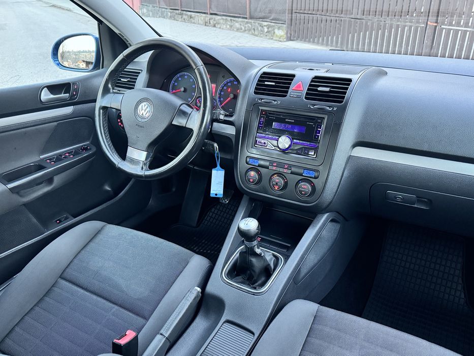 VW GOLF 5 - 1.4i - 80CP - 2008 - 160.000 KM - TOUR V