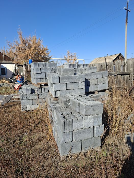 Продам стройматериал для гаража