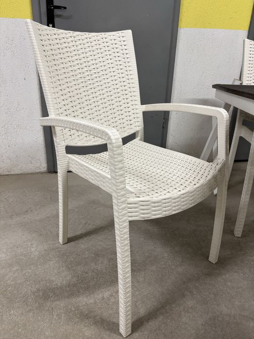 Градинска маса и столове Икеа