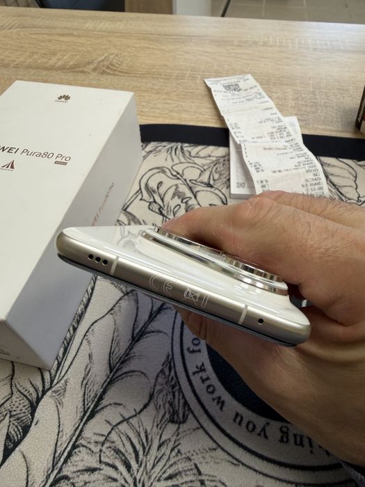 Huawei Pura 80 Pro 12/512gb - на 2 дена, гаранция от Технополис