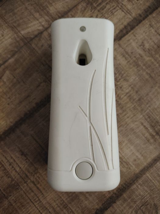 Распылитель диспенсер для ароматизатора