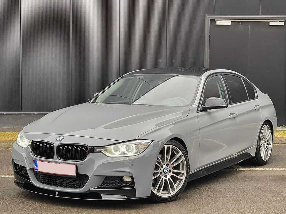 Grila dubla sport tuning BMW F30 F31 M LOOK negru lucios NOU