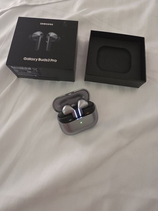 Продаеться нушник Galaxy Buds3Pro