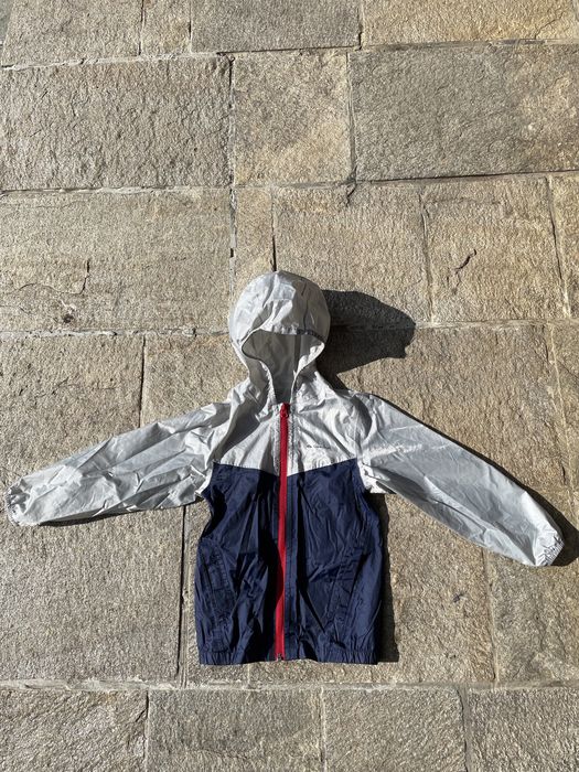 Ветровка/Дъждобран Quechua за 5г.