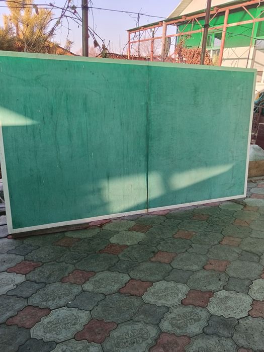 Теннисный стол в комплекте