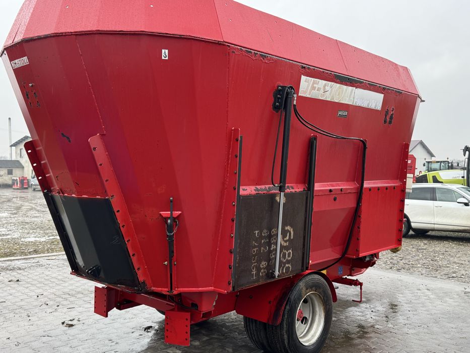 Remorca tehnologică /furajeră Siloking /JF/Stoll 16 m3