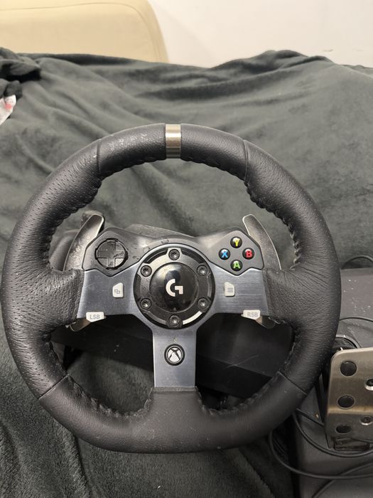 Volan gaming Logitech G + pedale PC / Xbox