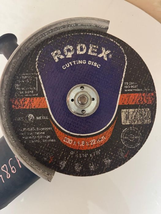 Болгарка марки Bosch 22-230 Н