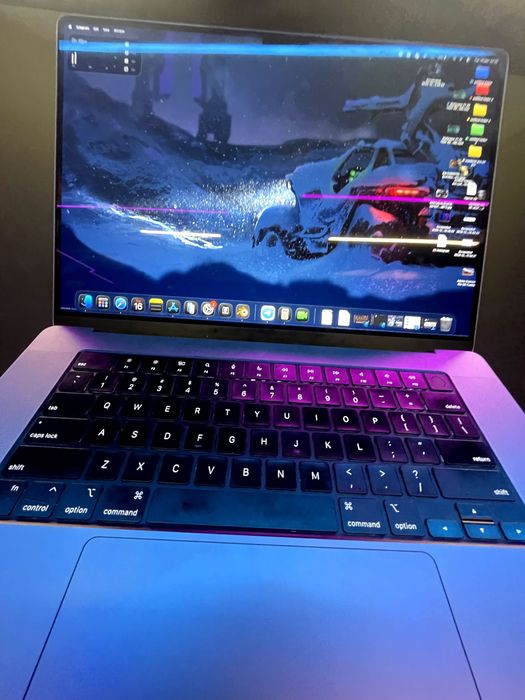 MacBook Pro 16-inch 16/512 20 coat ga yetadi quvati super laptop 10/10