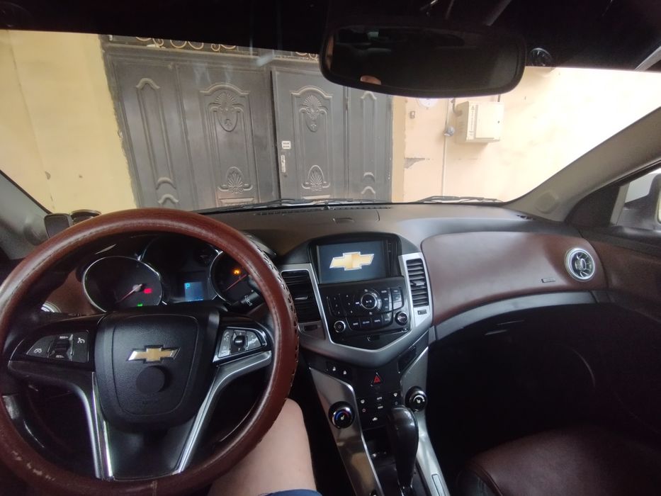 Chevrolet Cruze 2.4 бартер кобальт
