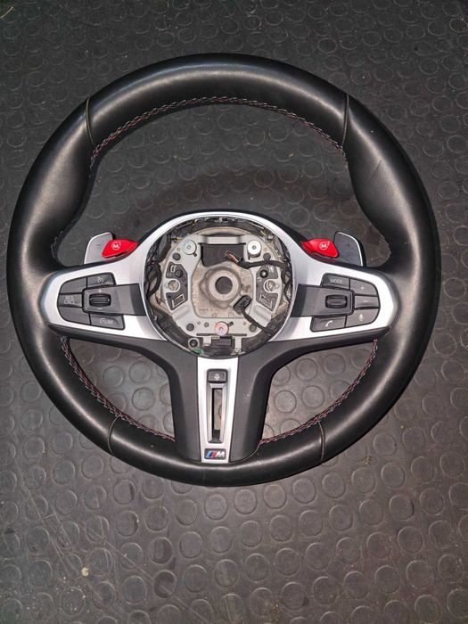 Мултиволан за BMW X6M Competition G05