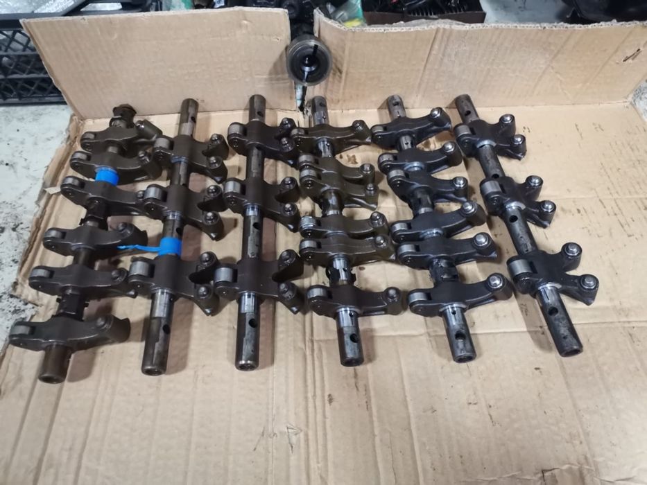 Митсубиси паджеро 6 g72 запчасти по двигателю и т.д