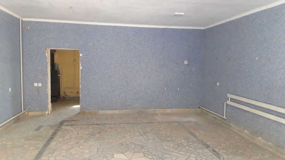 Ikki qavatli xizmat ko`rsatish binosi