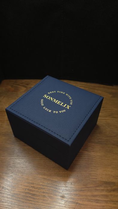 Стилни и модерни мъжки часовници