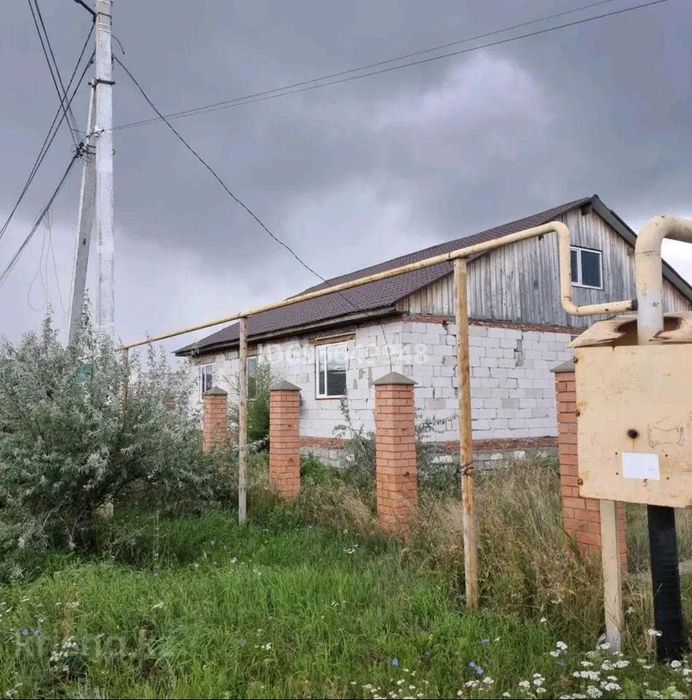 продается дом в Жилом Массиве Дружба