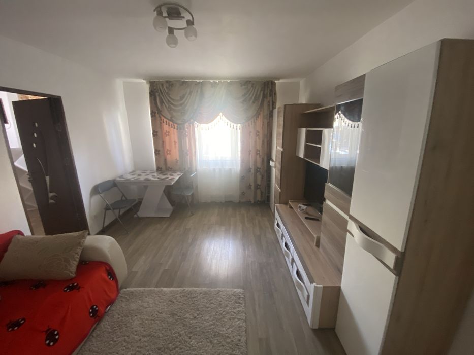 Inchiriez apartament 2 camere
