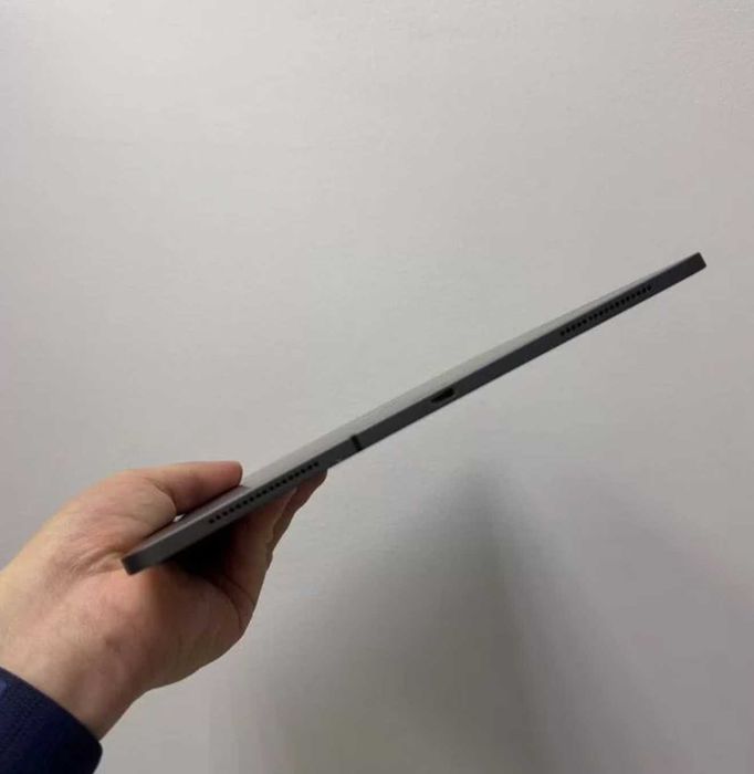 Apple Ipad Pro 12.9 5th Generation, M1, 128GB