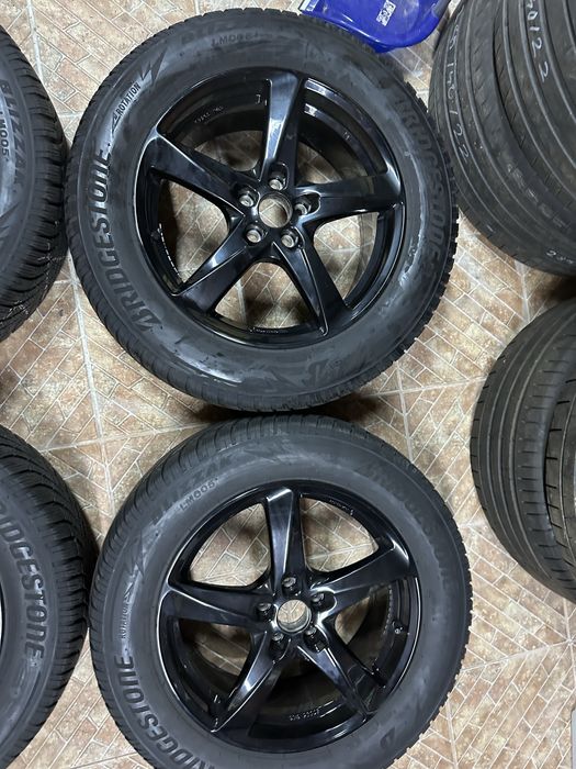 Jante Volvo XC60 echipate cu Anvelope Iarna Bridgestone 235 60 18