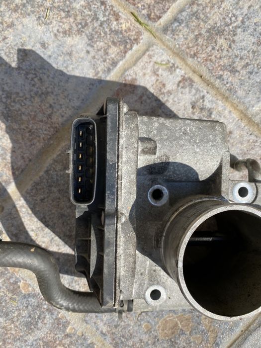 Vand clapeta acceleratie Mazda 3/6/CX7 2,2 diesel R2AA