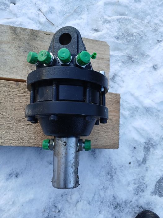 Graifer  lemne cu rotator