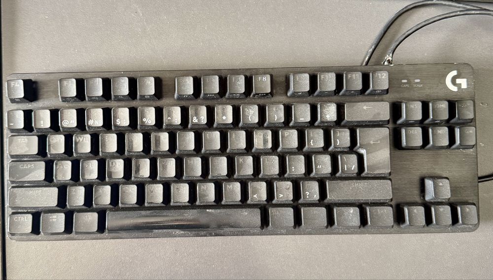 Logitech G413 tkl SE