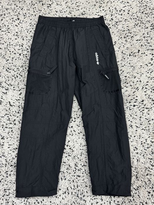 Мъжки карго панталон ADIDAS . Размер S