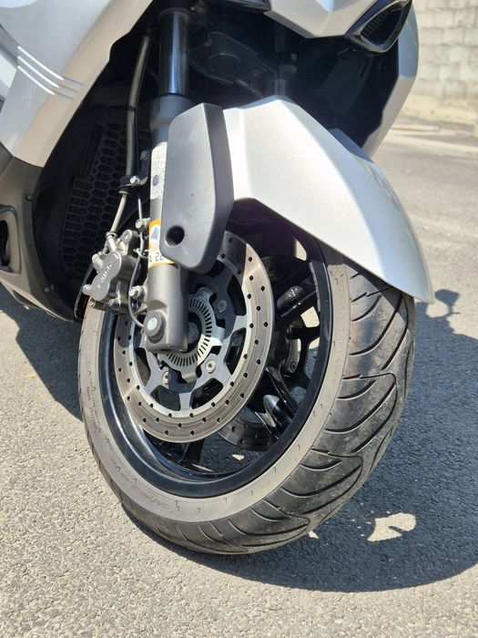 Maxi-Scuter Kymco MyRoad 700i, 60Cp, 2012 ABS