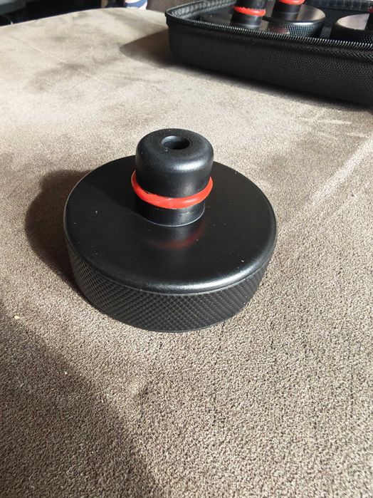 Продавам подложки за крик за Тесла