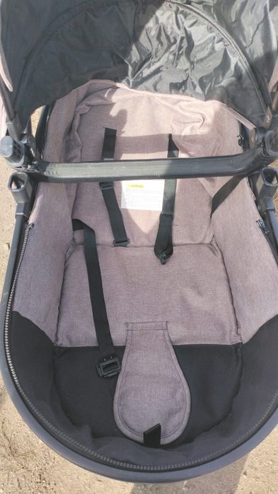 Коляска в хорошем состояние