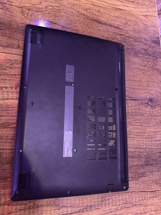 Ноутбук Acer aspire 3