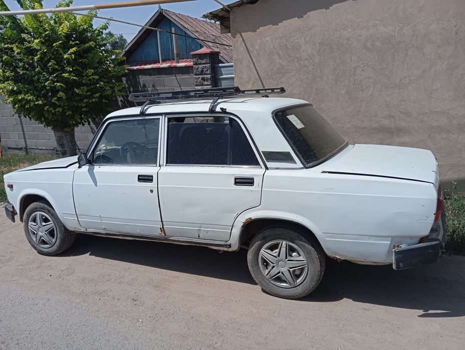 Продам Ваз 2107 по болтам